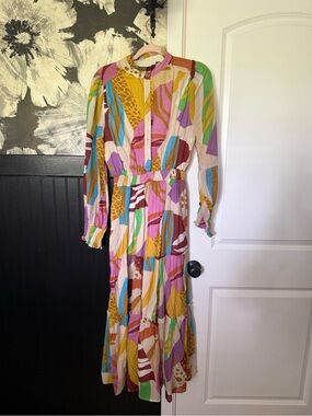 Abstract Multi-Color Long Sleeve Maxi Dress with Elastic Waist